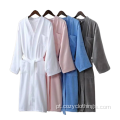 Home Hotel Use Bathrobe com chinelos